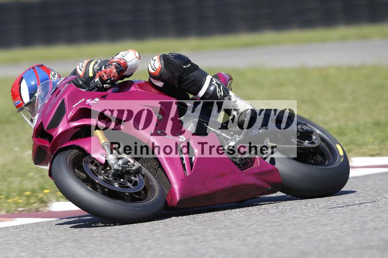 Archiv-2025/48 25.08.2025 Cornu Master School ADR/rot-rouge/0